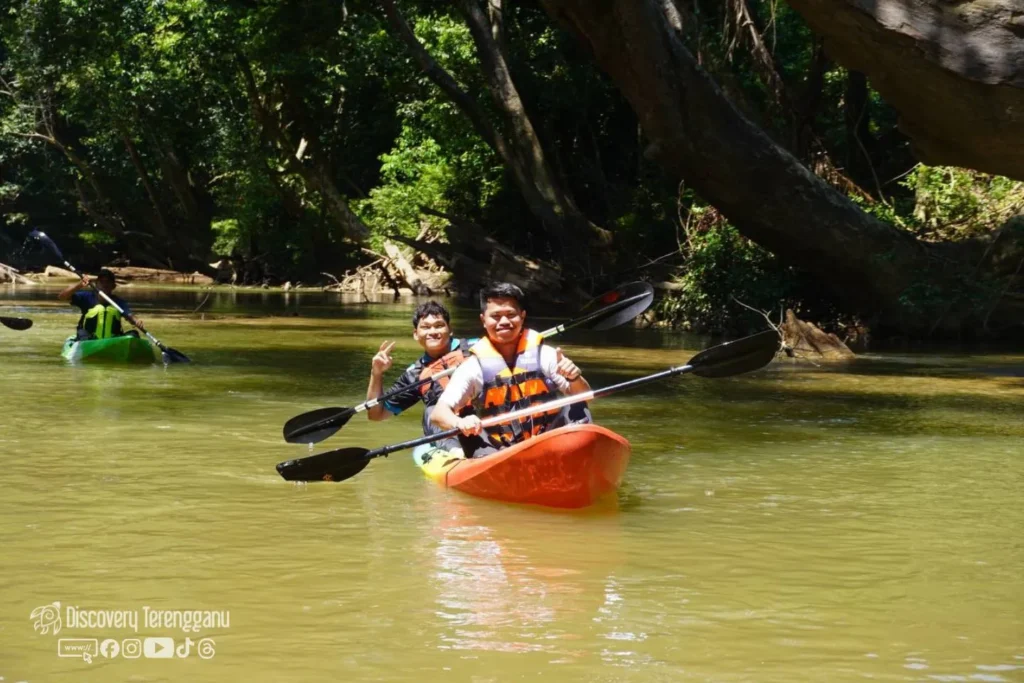 Kayak Little Amazon Adventure (Kalang Rengas)