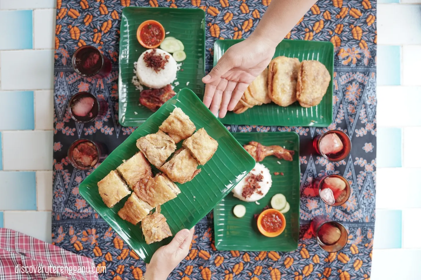 Kuih Telur Kobis di Pulau Redang